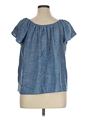 CeCe Short Sleeve Blouse (view 2)