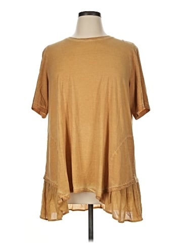 LOGO by Lori Goldstein Short Sleeve T-Shirt (view 1)