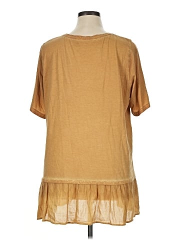 LOGO by Lori Goldstein Short Sleeve T-Shirt (view 2)