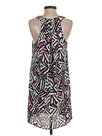 Everly Sleeveless Top (view 2)