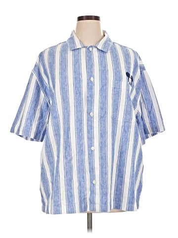 Old Navy x Disney Short Sleeve Button-Down Shirt (view 1)