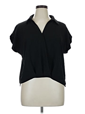 Pleione Short Sleeve Blouse (view 1)
