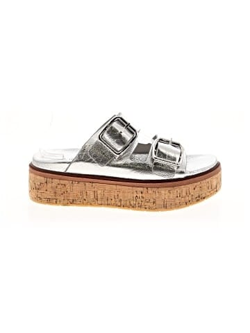 J/Slides Wedges (view 1)