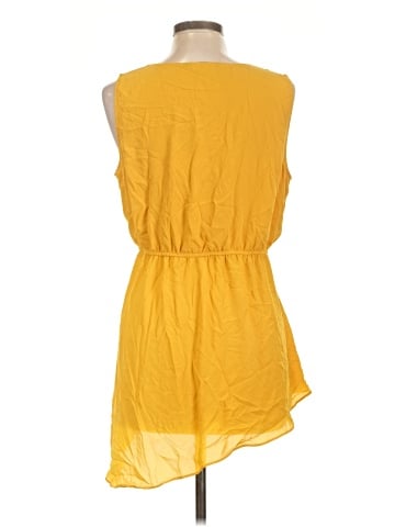 Thalia Sodi Sleeveless Blouse (view 2)
