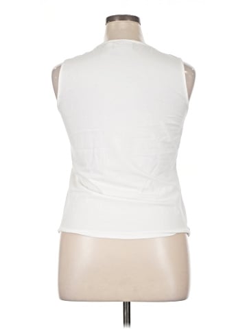 Liz Claiborne Sleeveless T-Shirt (view 2)