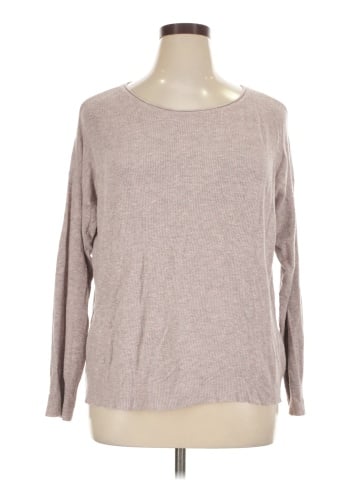 American Eagle Outfitters Pullover Sweater (view 1)