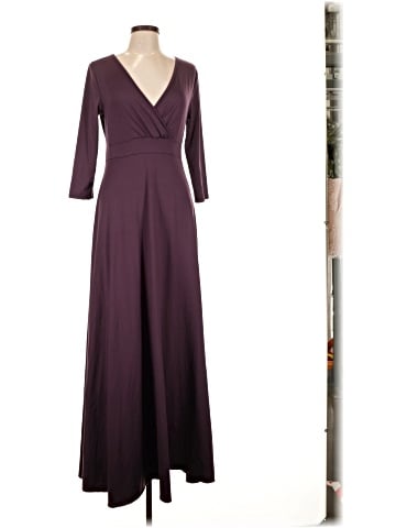 POSESHE Casual Dress (view 1)