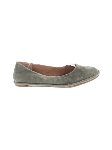 Crown Vintage Flats (view 1)