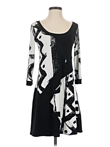 Eva Varro Casual Dress (view 1)