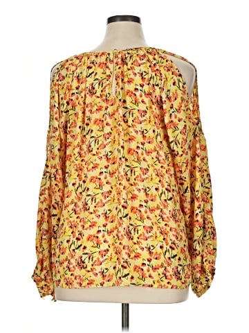 Vince Camuto Long Sleeve Blouse (view 2)