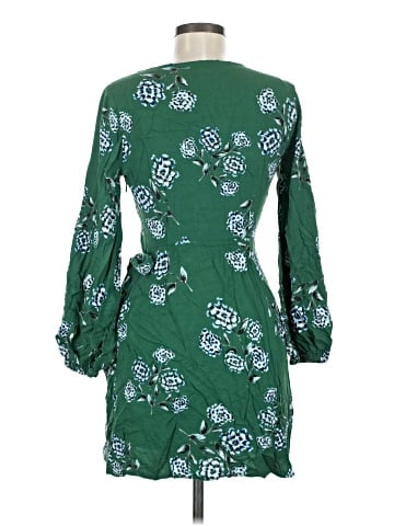 Cupcakes & Cashmere Casual Dress (view 2)