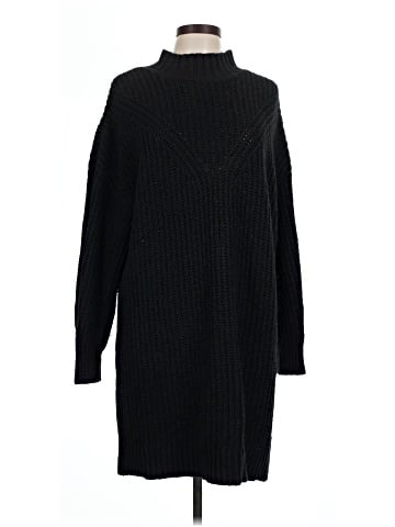 Old Navy Turtleneck Sweater (view 1)