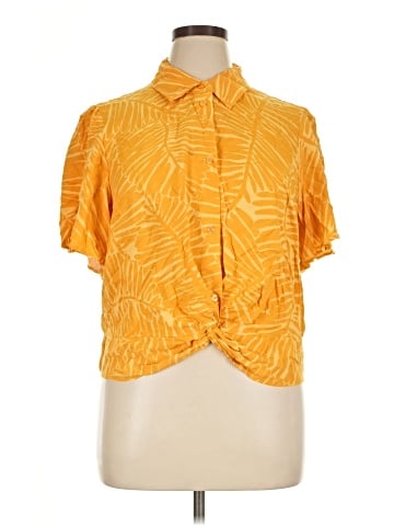 Nina Parker Short Sleeve Blouse (view 1)