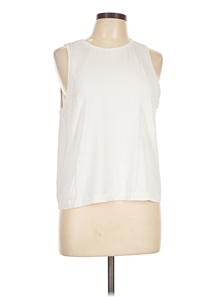 Pre-owned Lululemon Athletica Sleeveless T-shirt In Ivory