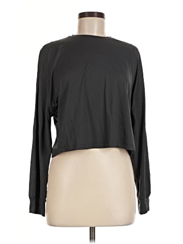 Lululemon Athletica Long Sleeve T-Shirt (view 1)