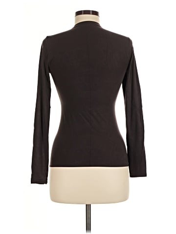 Lululemon Athletica Long Sleeve Turtleneck (view 2)
