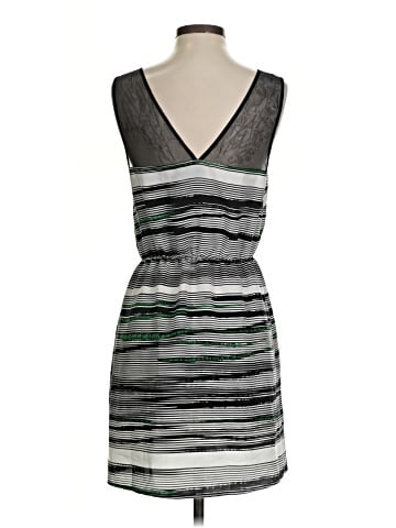 Petticoat Alley Casual Dress (view 2)