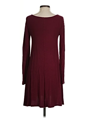 Old Navy Casual Dress (view 2)