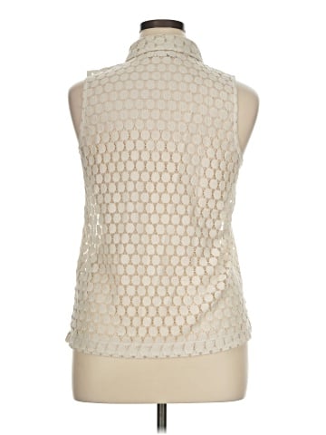 Hi-Line Sleeveless Button-Down Shirt (view 2)