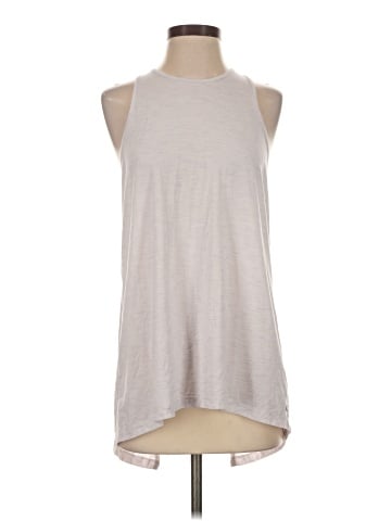 Gap Fit Sleeveless T-Shirt (view 1)