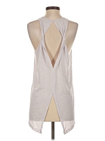Gap Fit Sleeveless T-Shirt (view 2)