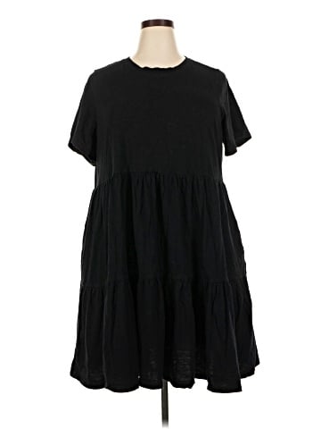 Old Navy Casual Dress (view 1)