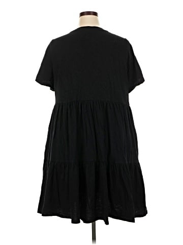 Old Navy Casual Dress (view 2)