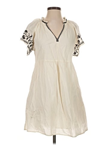 Old Navy Casual Dress (view 1)