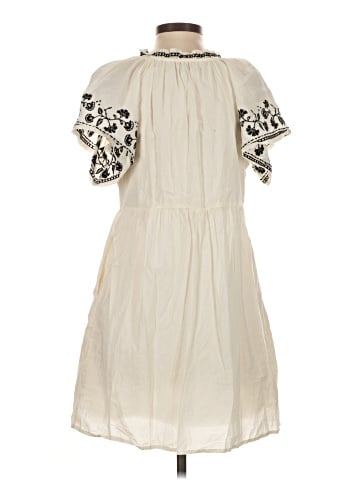 Old Navy Casual Dress (view 2)