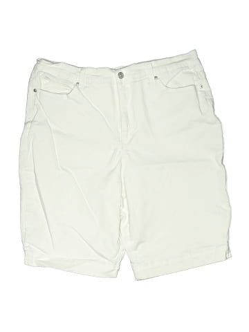 Gloria Vanderbilt Khaki Shorts (view 1)