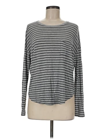 Vince. Long Sleeve T-Shirt (view 1)