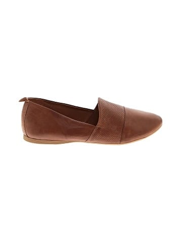 Miz Mooz Flats (view 1)