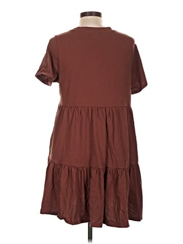 Old Navy Casual Dress (view 2)