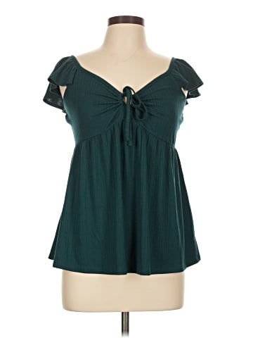 Maurices Short Sleeve Top (view 1)