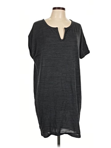 Old Navy Short Sleeve Top (view 1)