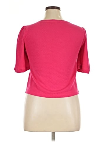 Eyeshadow 3/4 Sleeve Top (view 2)