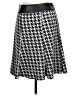 Sunny Leigh Houndstooth Black Casual Skirt Size 10 - photo 2