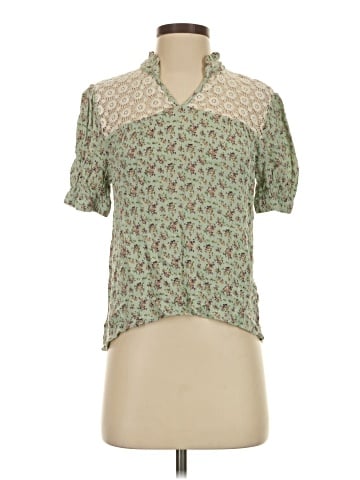 Everleigh Short Sleeve Blouse (view 1)