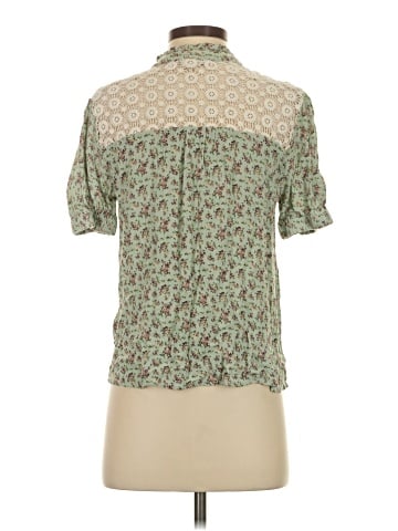 Everleigh Short Sleeve Blouse (view 2)