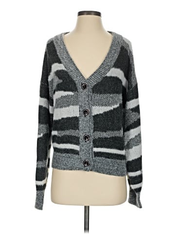 Leith Cardigan (view 1)