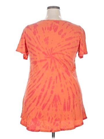 Lularoe Short Sleeve T-Shirt (view 2)