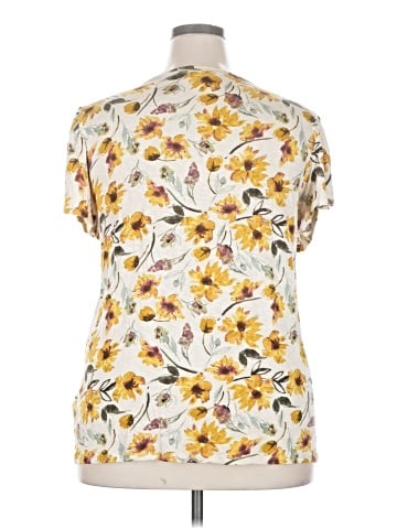Lularoe Sleeveless T-Shirt (view 2)