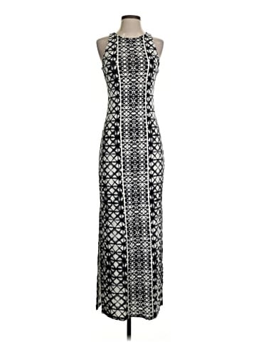 Mossimo Casual Dress (view 1)