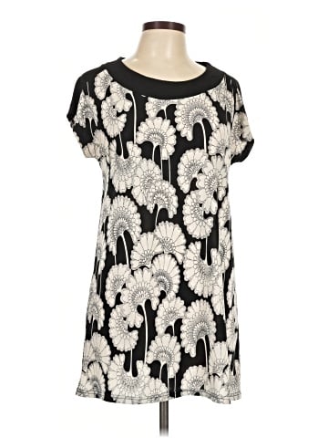 PinkyOtto Short Sleeve Top (view 1)