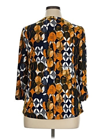 Carolyn Taylor 3/4 Sleeve Blouse (view 2)