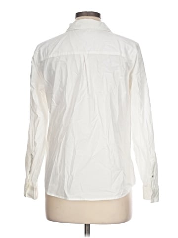 Croft & Barrow Long Sleeve Button-Down Shirt (view 2)