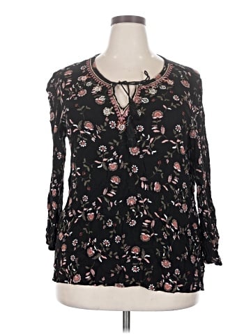 Casual Express Apparel Long Sleeve Blouse (view 1)