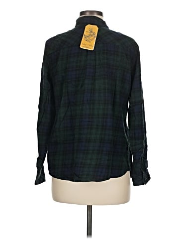 Croft & Barrow Long Sleeve Button-Down Shirt (view 2)
