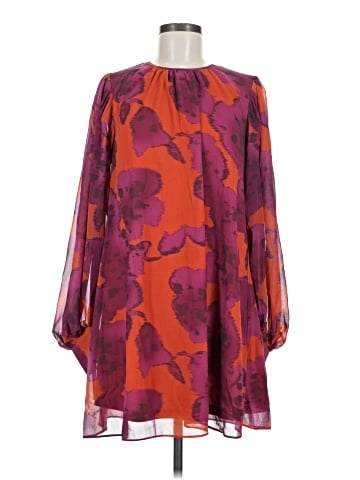 Hutch Casual Dress (view 1)