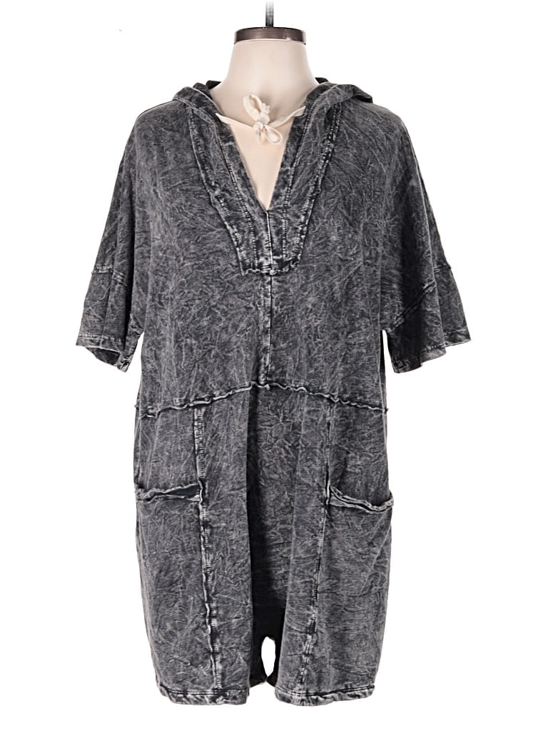 Pre-owned Assorted Brands Romper In Gray